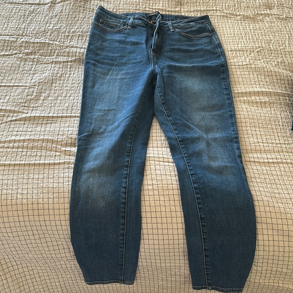 Non distressed Judy Blue skinny jeans